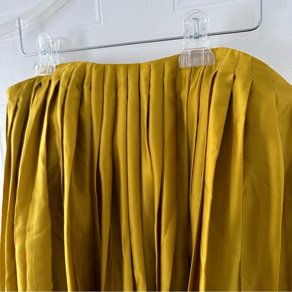 SILK TOMY Dress Size 8 - Picture 15 of 15